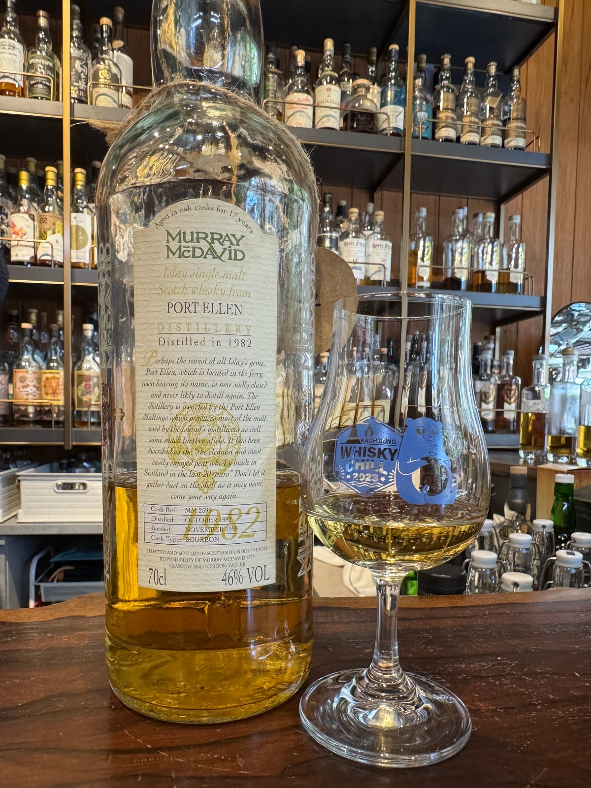 Murray McDavid Port Ellen 1982 1999 17 Yeras Old 46% Cask MM2599 — bottle label