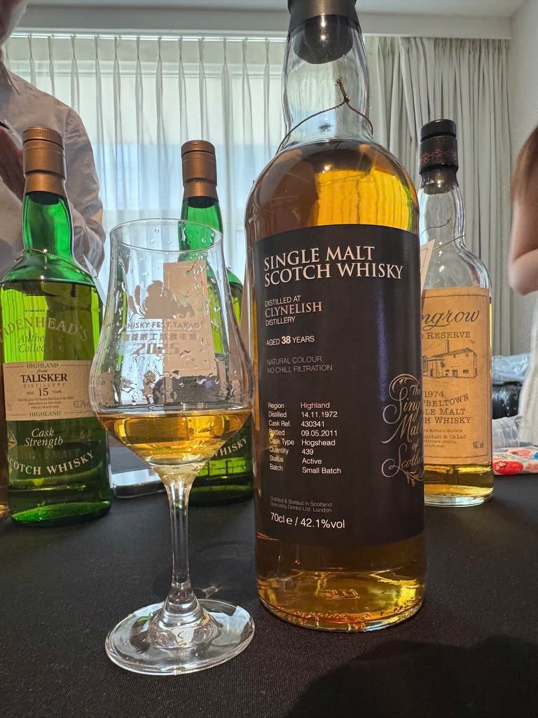 Client photo: Single Malts of Scotland Clynelish 1972, 38 years; bottle view.