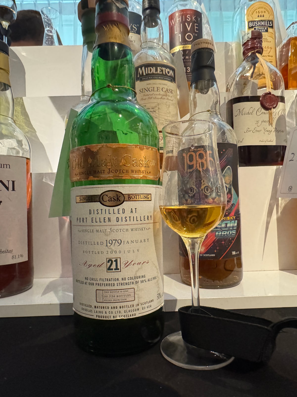 Douglas Laing Old Malt Cask Port Ellen 1979 2000 21 Years Old 50% 
 — bottle label