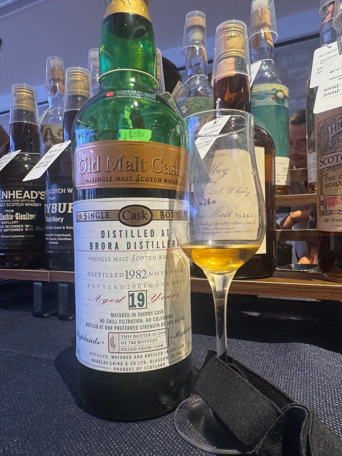 Douglas Laing Old Malt Cask Brora 19 Years Old 1982 2001 50% — bottle label