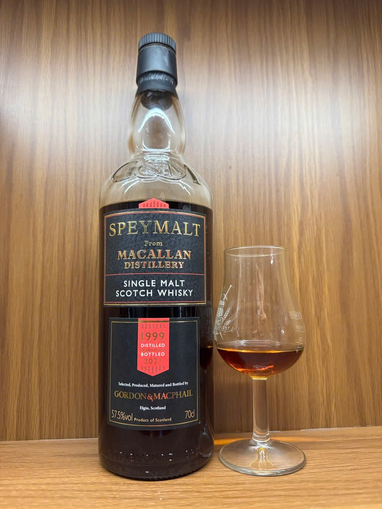 Client photo: G&M Speymalt Macallan 1999/2021, 57.5%, with glass; cask number is not visible.