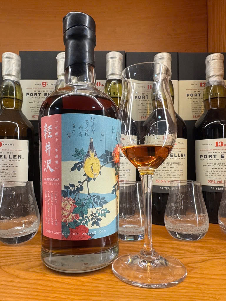 Client photo: Karuizawa 2000/2018, 62%, cask 7608; foreground bottle and glass.