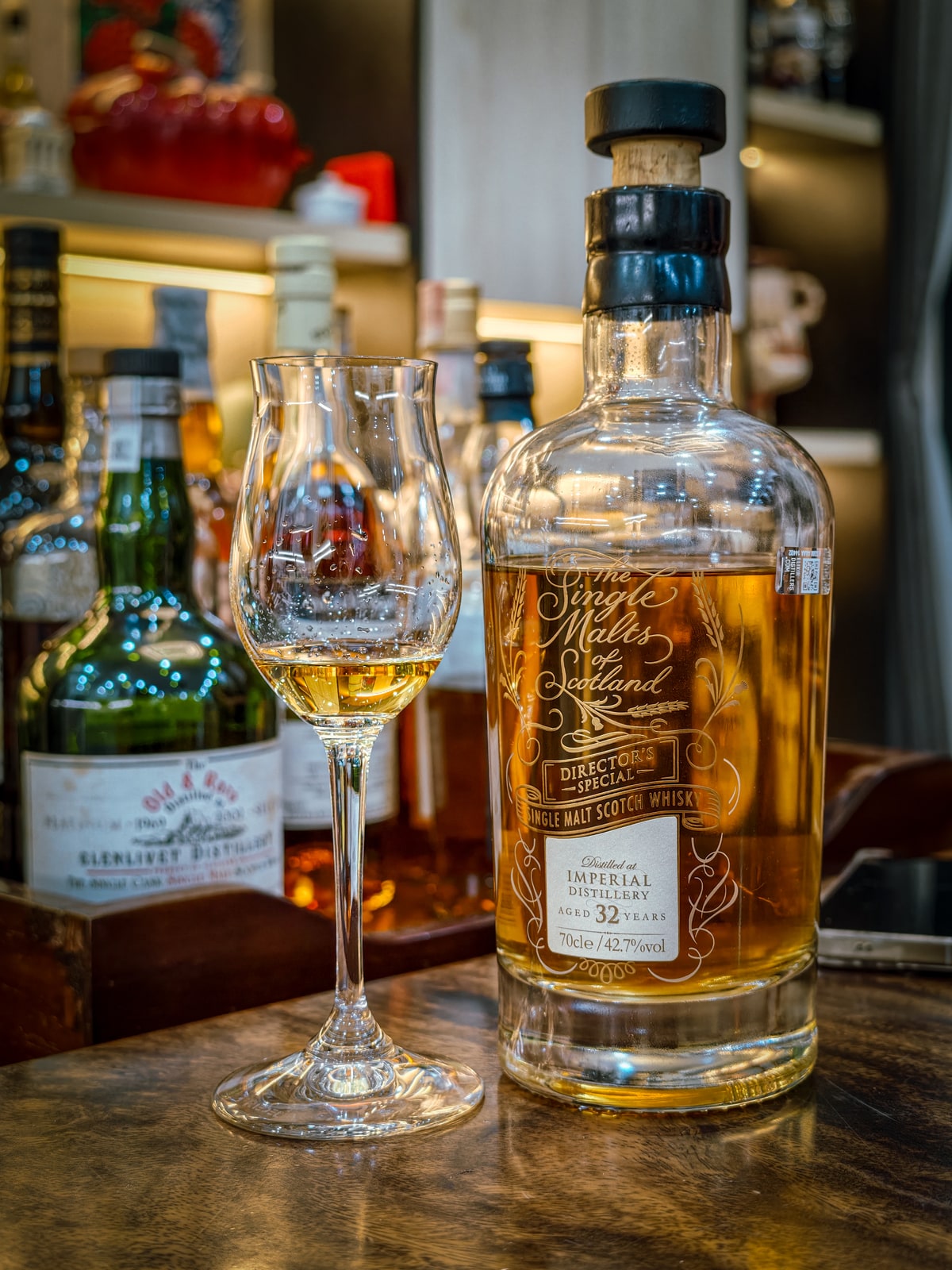 Single Malts of Scotland Imperial 32 Years Old 42,7% — bottle label